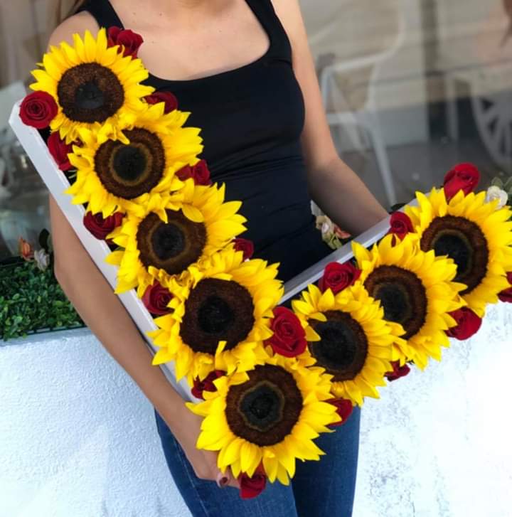 Letra 50 cm  – Venta de rosas y girasoles en Mérida