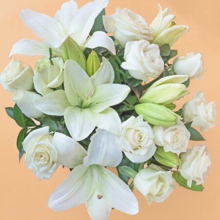 Jarrón lirios y rosadas