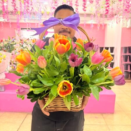 Canasta 30 tulipanes